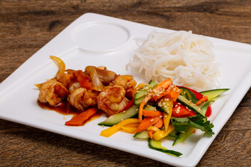 Prawn with spicy sauce