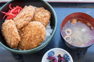 たれカツ丼