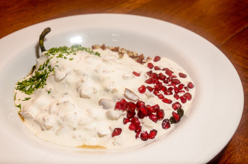 Traditional mexican chile en nogada