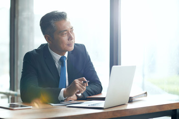 Business men to use the computer