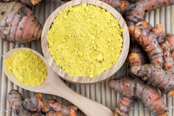 Turmeric powder and fresh turmeric