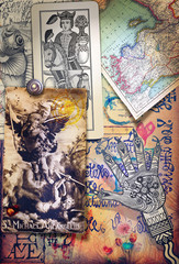 Collage misteriosi, alchemici, e esoterici con carte dei tarocchi e simboli astrologici