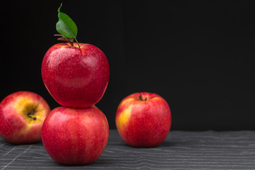 Fresh red apples