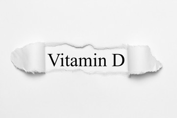 Vitamin D auf weißen gerissenen Papier