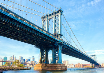 Fototapeta na wymiar The Manhattan Bridge, New York City, United States. In the background Manhattan and Brooklyn Bridge.
