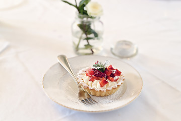 Pranzo Romantico  Cheesecake alla Fragola e posata d'argeno