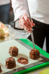 Chocolate nut fondue