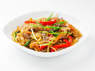 Udon noodles with beef and teriyaki sauce