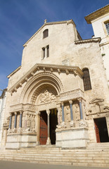 Fototapeta na wymiar Basilika Saint-Trophime in Arles