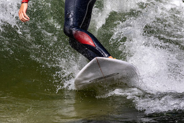 surfing munich eisbach