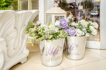 Flowerpot front door