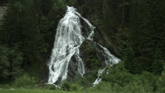 The Schleierfall (veil fall), a huge waterfall in the Hohe Tauern nature reserve in the Austrian Alps in the valley of Kals am Gro&szlig;glockner.