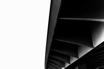 Obraz premium high contrast black and white bridge from below