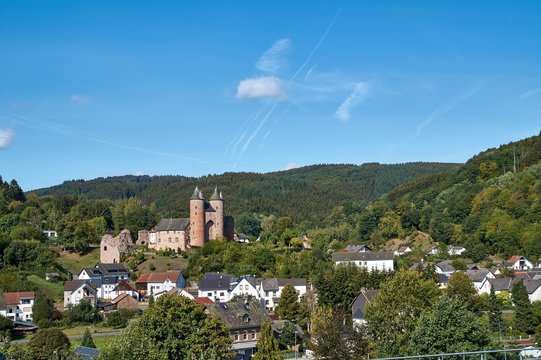Gerolstein Bilder – Durchsuchen 471 Archivfotos, Vektorgrafiken und ...