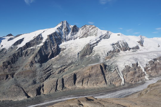 Austria&acute;s highest peak Mt. Grossglockner with Pasterze glacier