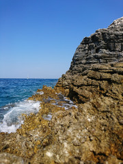 Skalisty brzeg Chorwacji w rejonie Puli, Morski brzeg, Europa