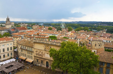Fototapeta na wymiar Stadtpanorama von Avignon