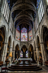 Obraz premium Cathédrale Notre-Dame-de-l'Annonciation à Moulins sur Allier