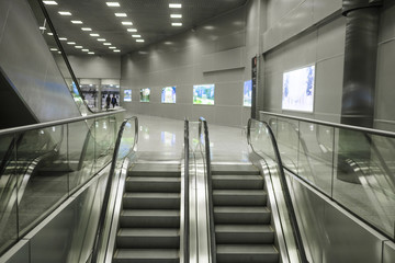 Obraz premium The image of an escalator