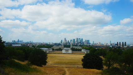 Fototapeta na wymiar View of London from Greenwich Park
