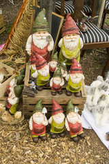 Flohmarkt Trödel Gartenzwerg