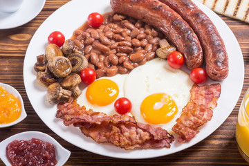 Healthy balanced english breakfast