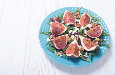 Figs autumn salad
