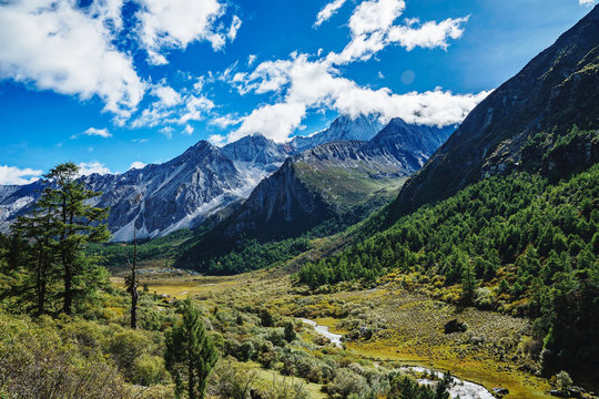 DaoChengYa butyl scenic area in sichuan province