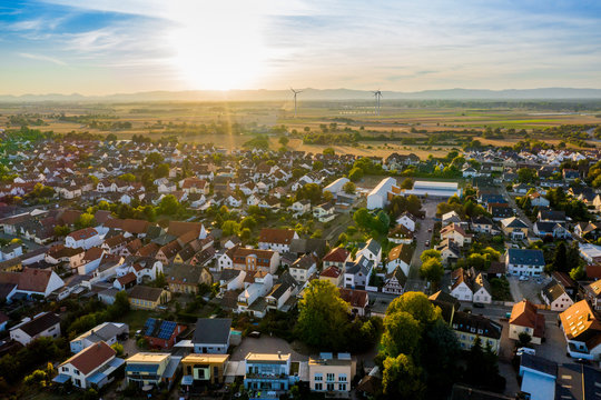 รูปภาพRoemer – เลือกดูภาพถ่ายสต็อก เวกเตอร์ และวิดีโอ20,971 | Adobe Stock