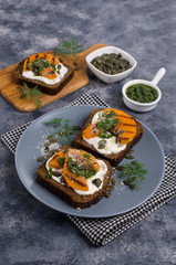Sandwiches with roasted pumpkin