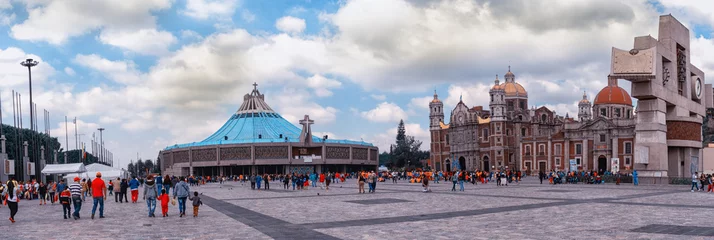 Zelfklevend Fotobehang Basilica square of Our Lady of Guadalupe in Mexico city © Belikova Oksana