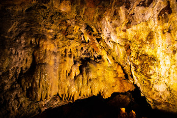 CRYSTAL CAVE IN PENNSYLVANIA 