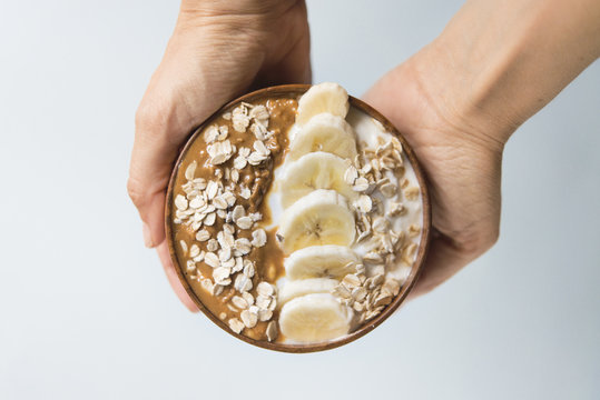 Smoothie bowl yogurt with peanut butter and banana and oats