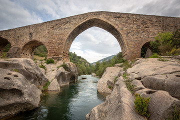 Fototapeta na wymiar Pont de Pedret, Cercs