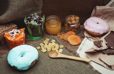 honey and dried fruits
