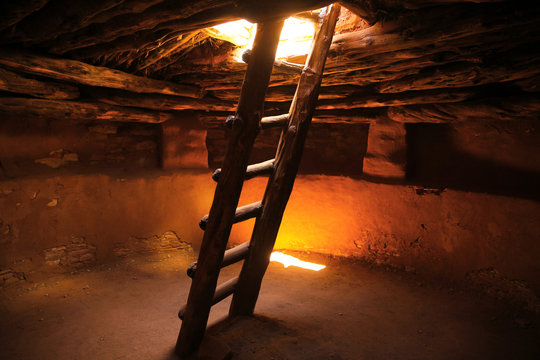 Historic kiva in Edge of the Cedars State Park, Blanding, Utah, USA
