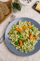 Traditional pasta with vegetables