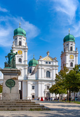 Dom Sankt Stephan Passau und König Maximilian Joseph