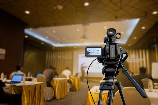 video camera recording presentations in the seminar room