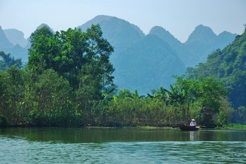 ベトナム・タムコック　川下り