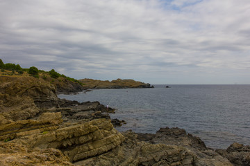 Acantilados en el camino de Ronda, cerca de Llançà