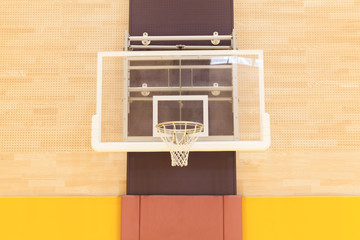 Basketball hoop