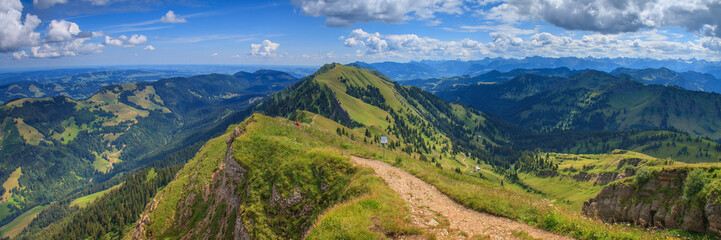 Bergpanorama vom Hochgrat im Allgäu