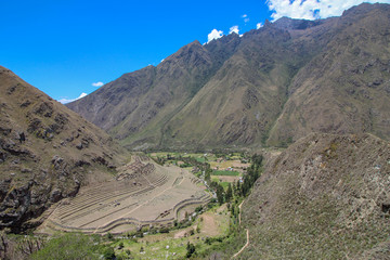 Fototapeta na wymiar Walking the Inca trail