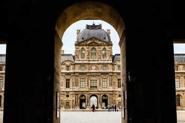 Louvre © Thomas Kraus