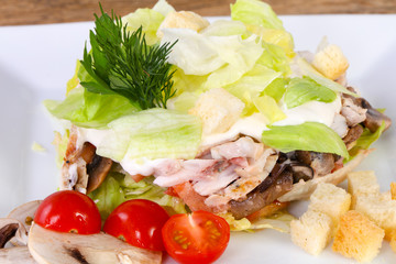 Ham and mushroom salad