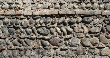 muro di pietra - recinzione