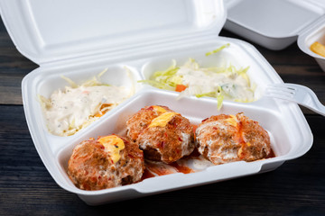 Falafel with vegetables