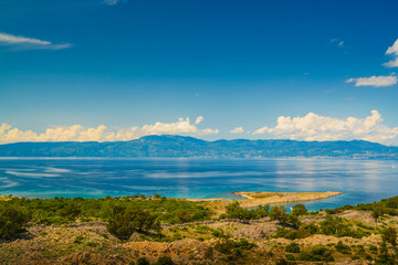 Scenic view of the bay in Krk Island, Croatia - obrazy, fototapety, plakaty