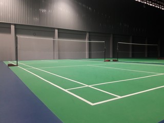 Fototapeta premium linia na zielonym boisku do badmintona